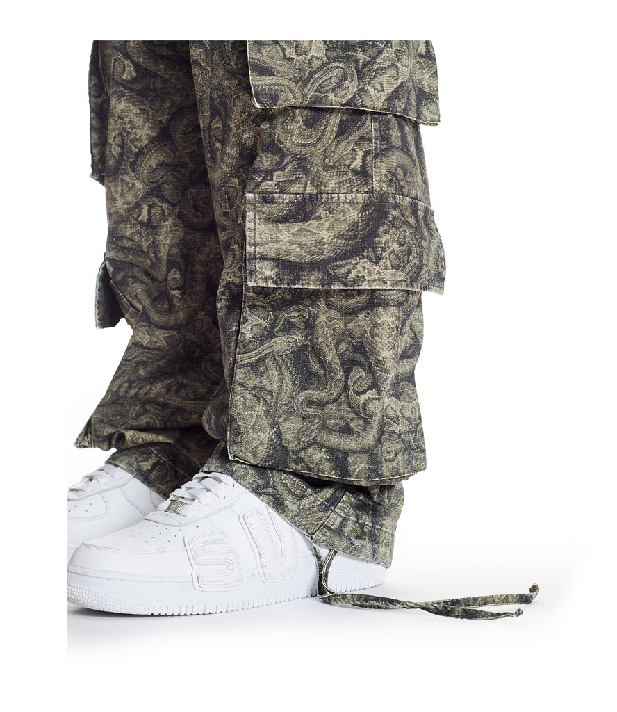 Six Pocket Cargo