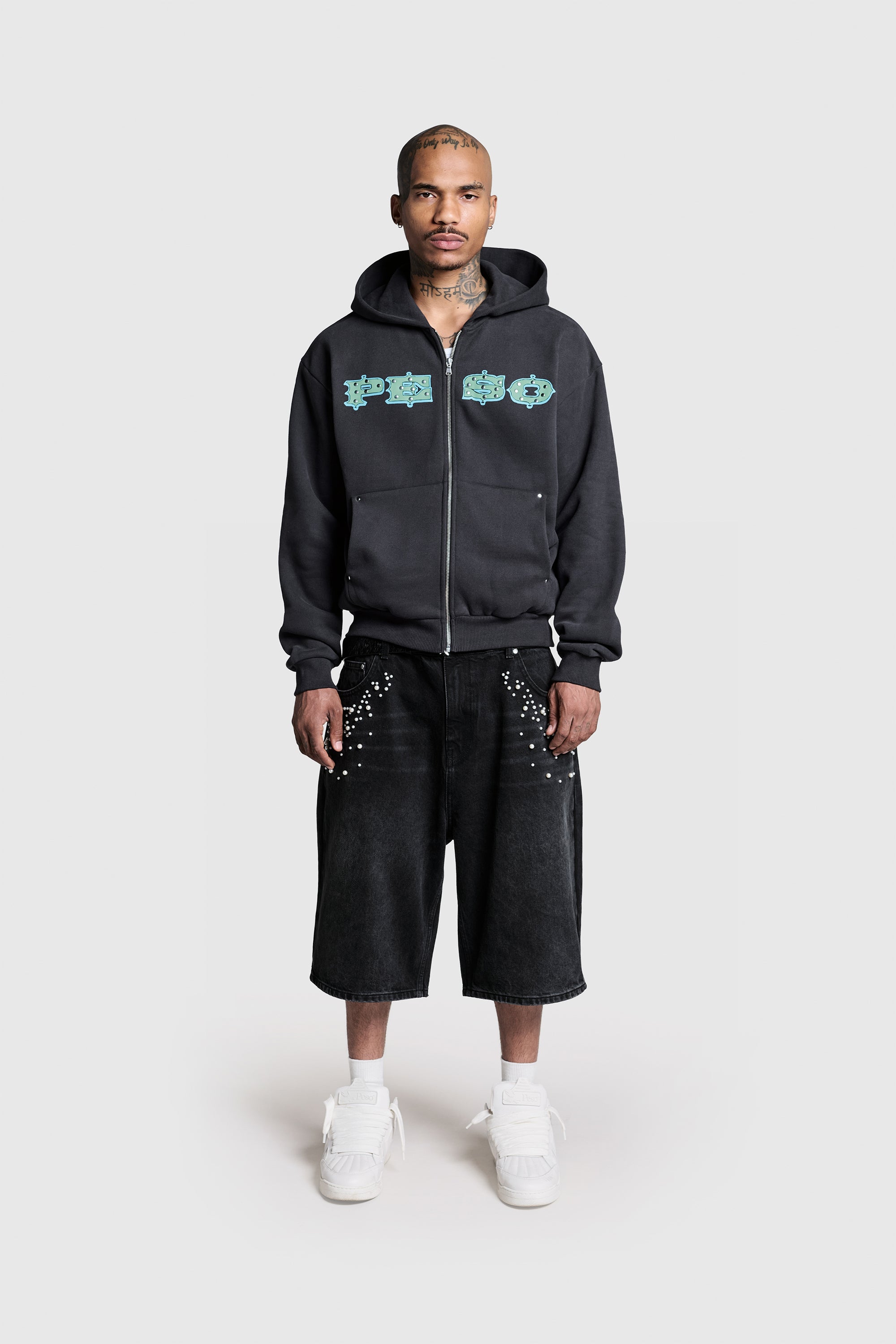 【PESOCLO】Studded Zipジップアップスウェットパーカー Studded Zip – PESOCLO