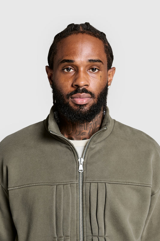 Gill Zip