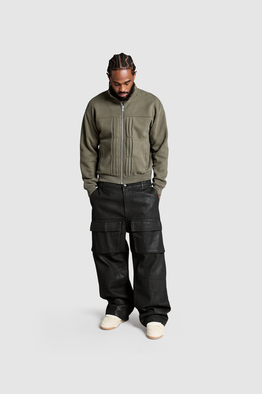 Gill Zip