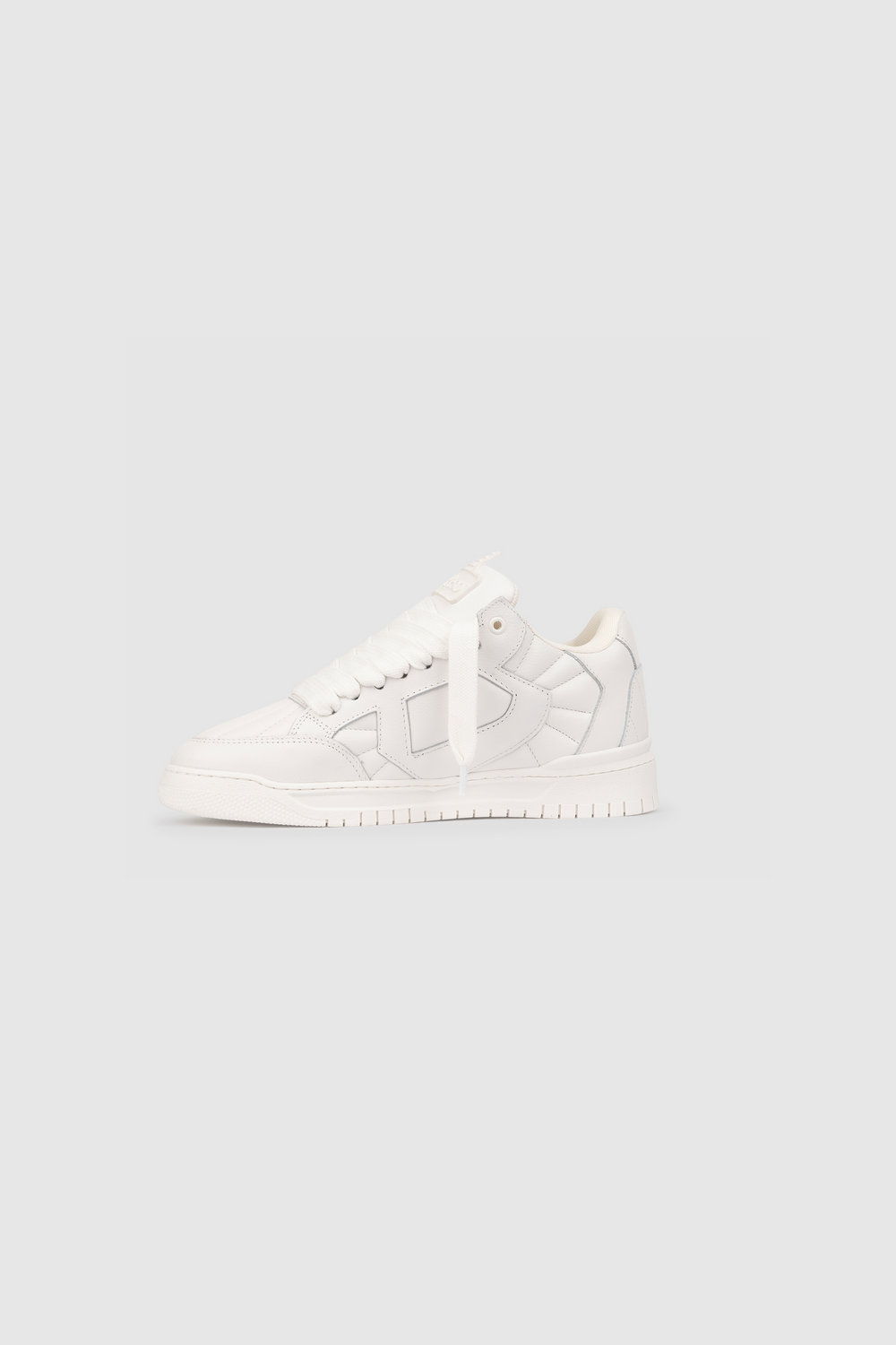 Peso Tank - Frame 19